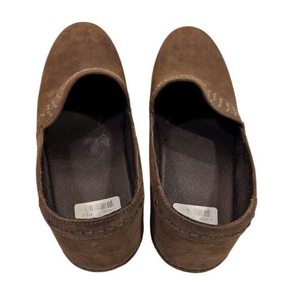 NWT Dansko Mavis brown nubuck/suede clogs with pewter studs fall winter comfort - Picture 5 of 5